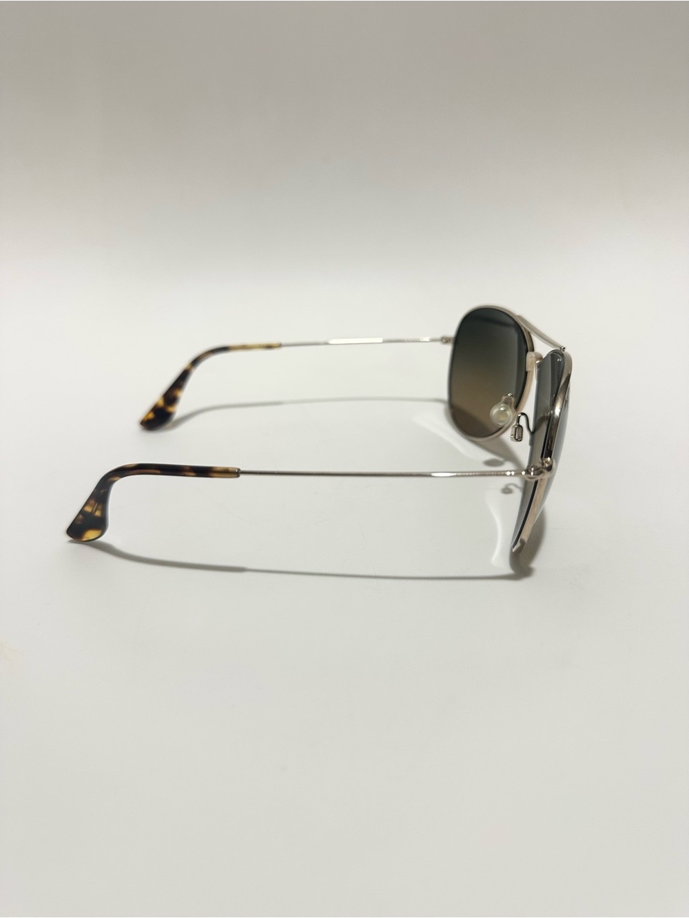 Maui Jim Mavericks MJ264-16 Polarized Aviator Sunglasses - Picture 4 of 10